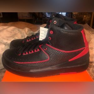 NEW 2015 RETRO JORDAN 2